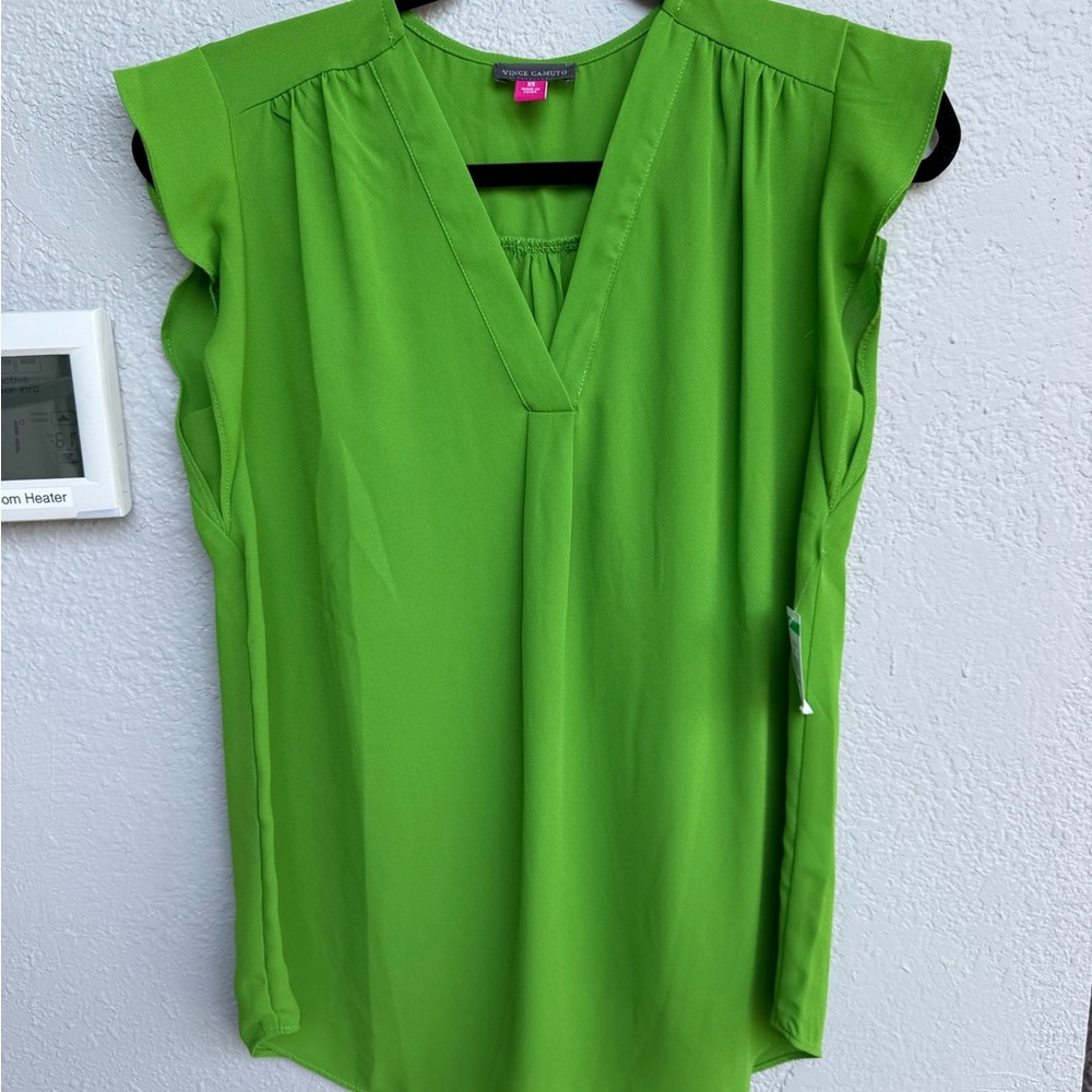 Vince Camuto Green Flutter Sleeve Tank Top